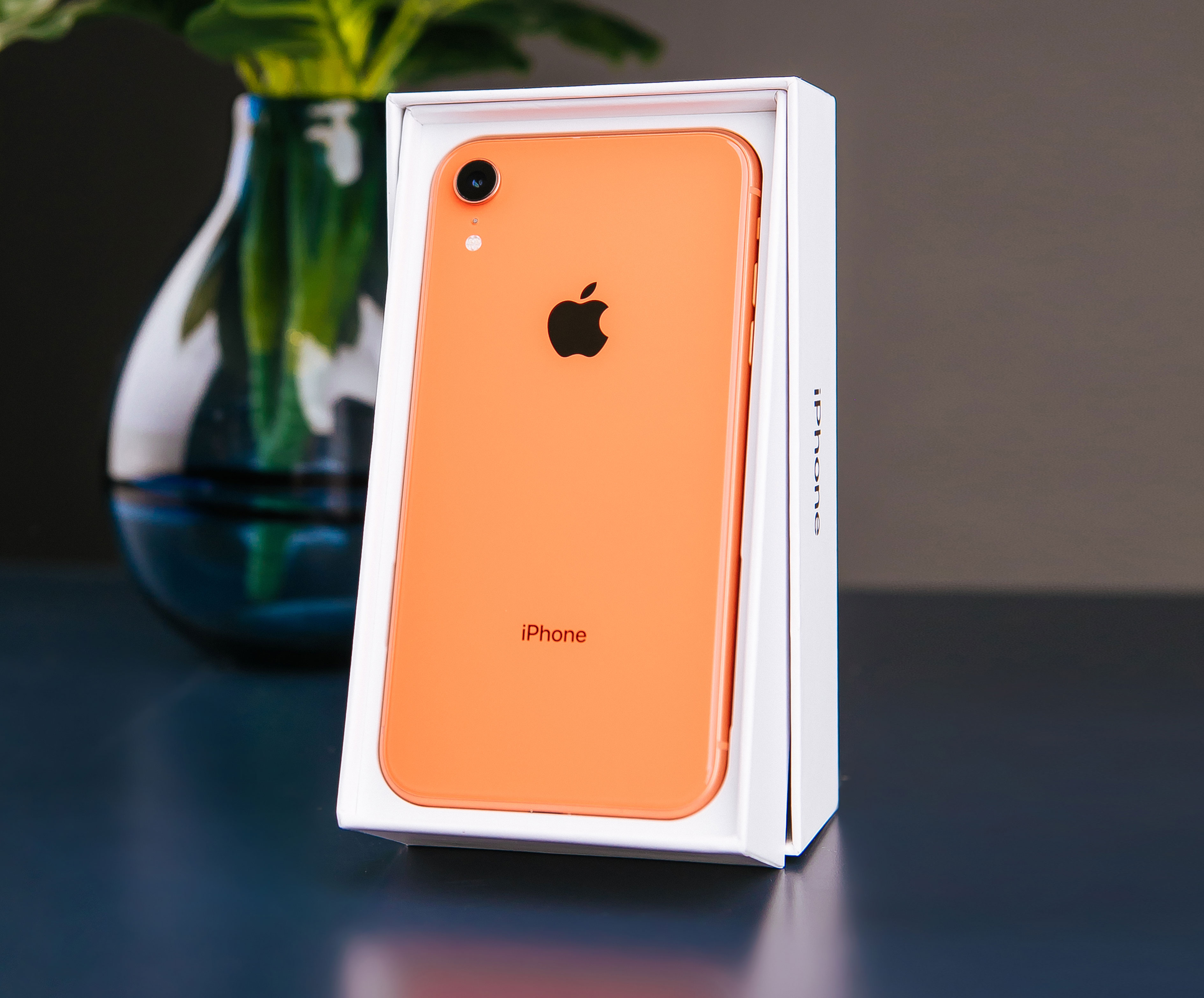 iPhone XR 256GB Coral (MRY82) б/у